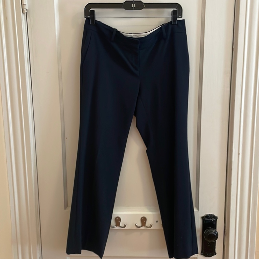 Like new Ann Taylor navy Devlin trousers